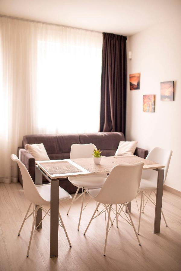 Covaciu Apartment